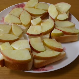 おうちの物で簡単りんごトースト☆
